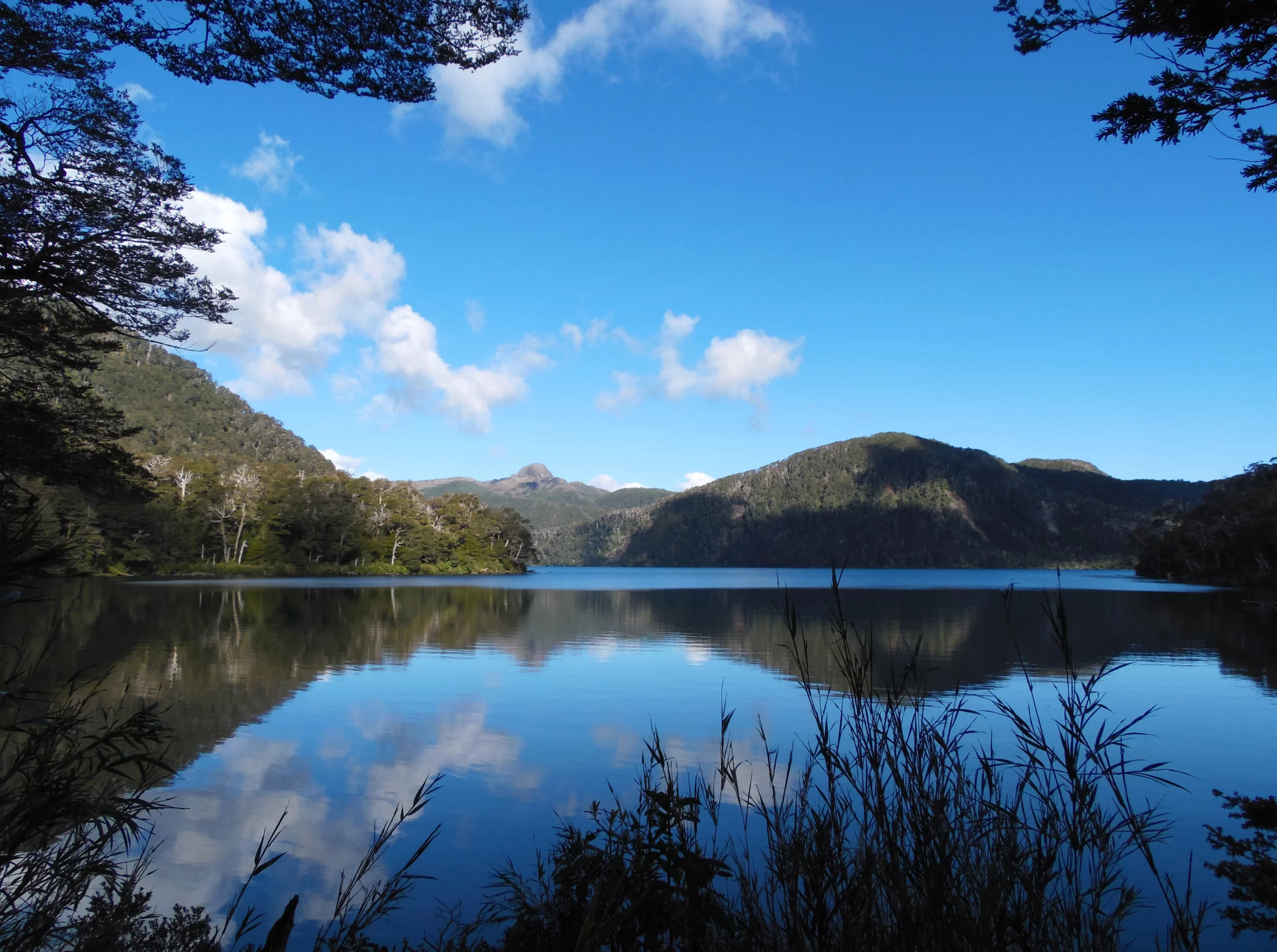 Parque NAcional Puyehue, lago Paraiso